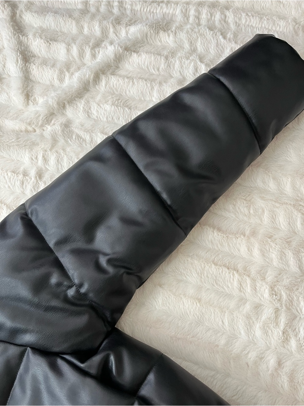 ZARA Black Faux Leather Puffer Jacket - Picture 6 of 6